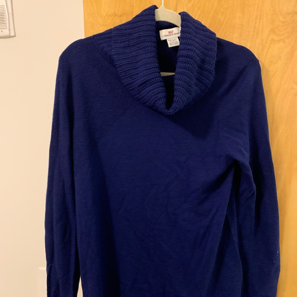EUC Women’s merino wool cowl neck sweater